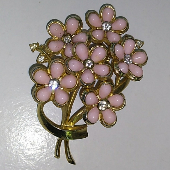 VINTAGE Coro Pink Thermoset Crystal Flower Brooch - Picture 3 of 10